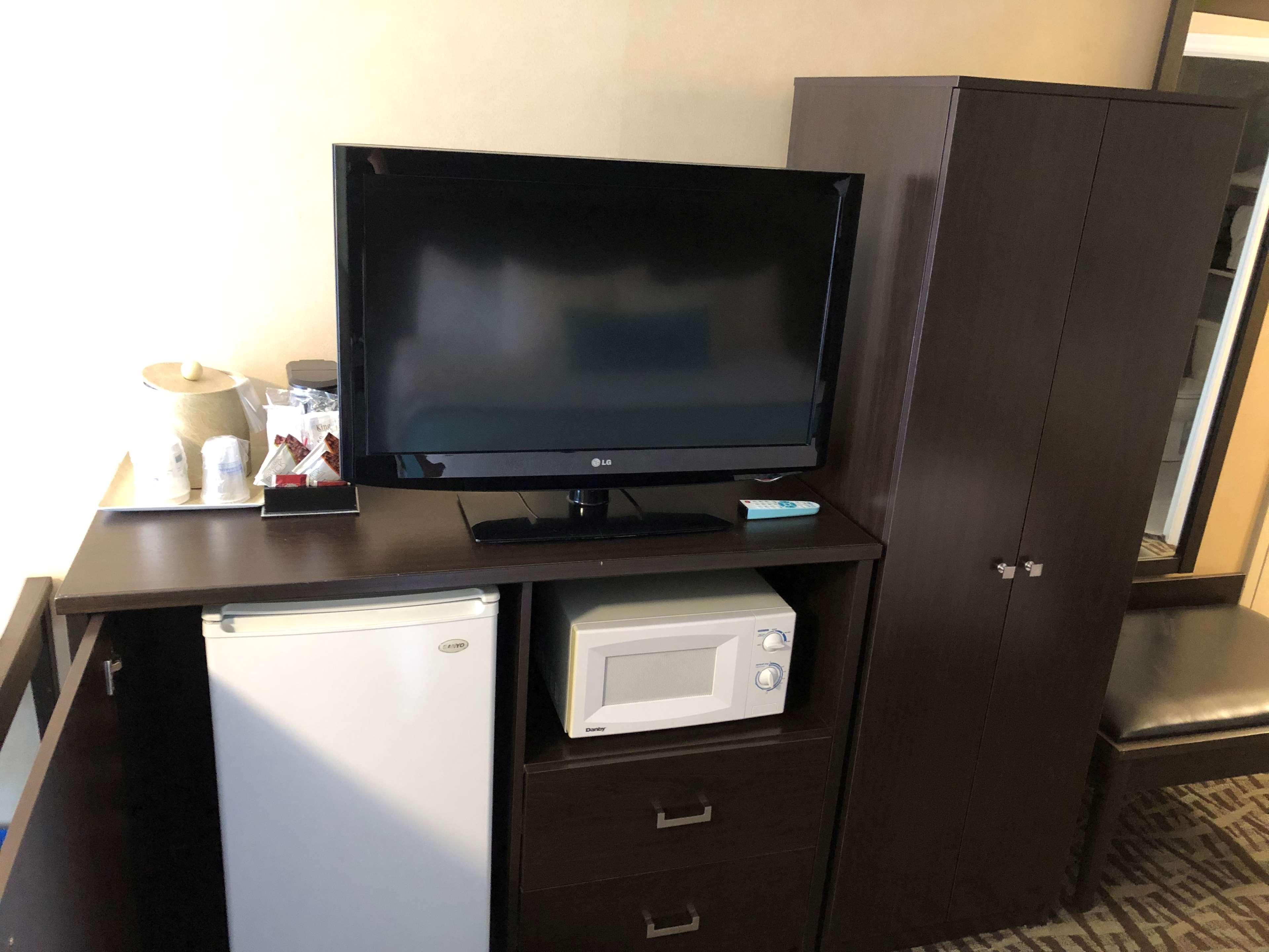 Best Western Plus Barrie Εξωτερικό φωτογραφία