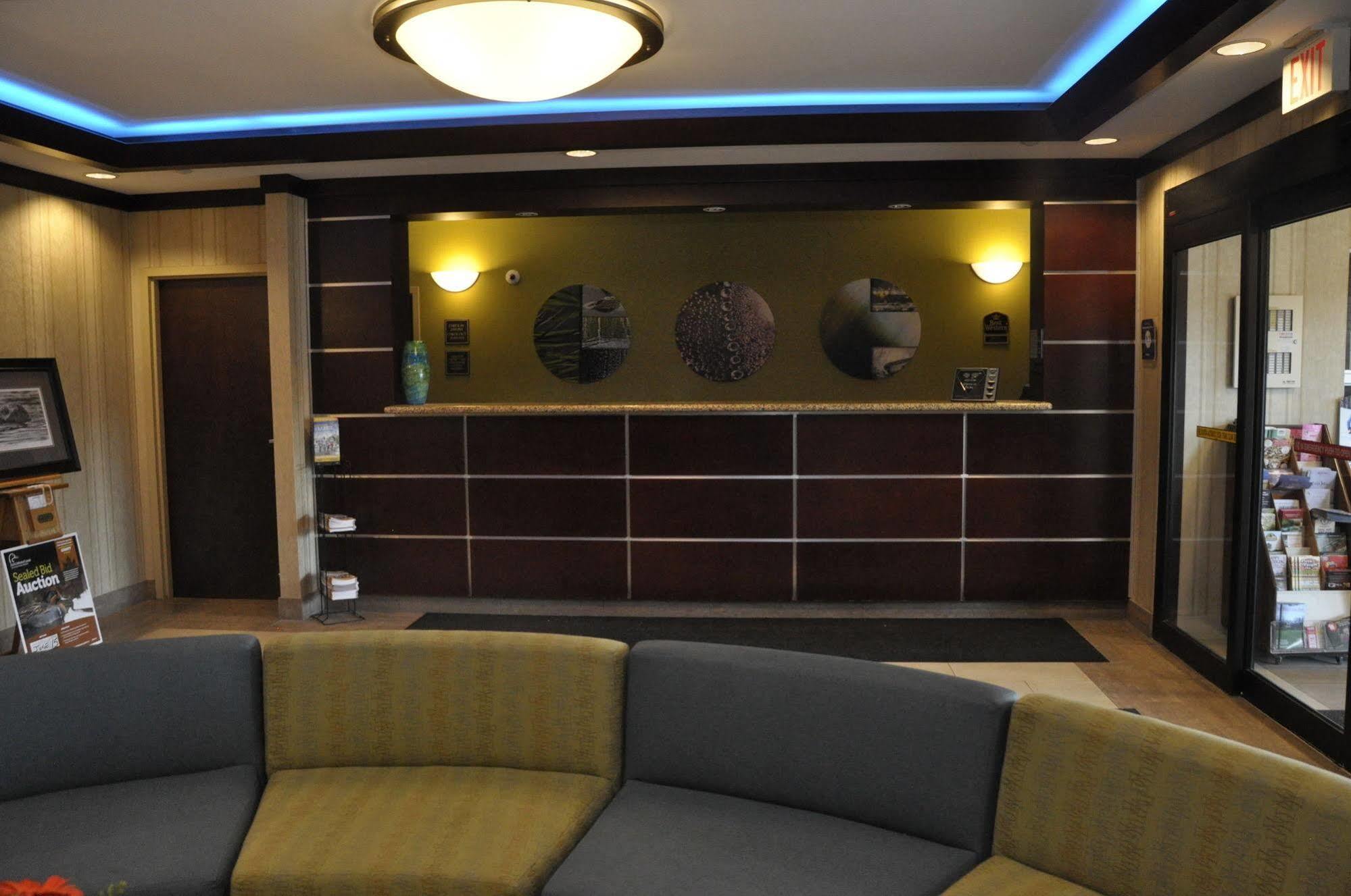 Best Western Plus Barrie Εξωτερικό φωτογραφία